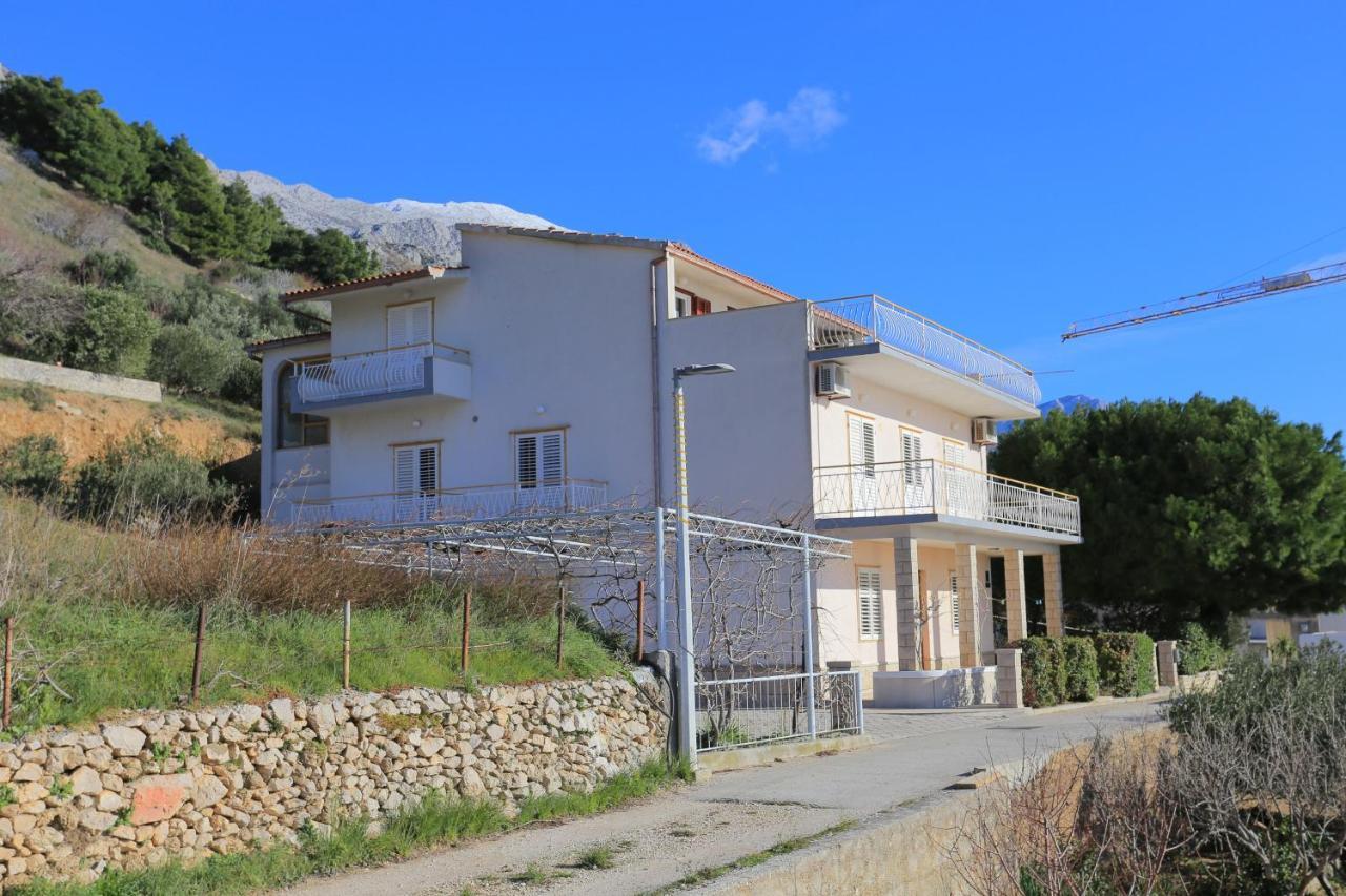 Apartments With A Parking Space Brela, Makarska - 18495 Zewnętrze zdjęcie