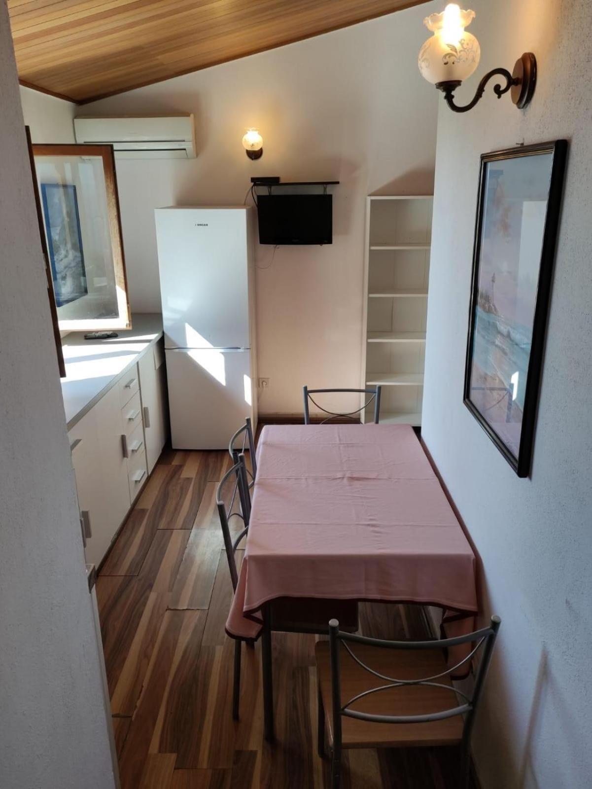 Apartments With A Parking Space Brela, Makarska - 18495 Zewnętrze zdjęcie